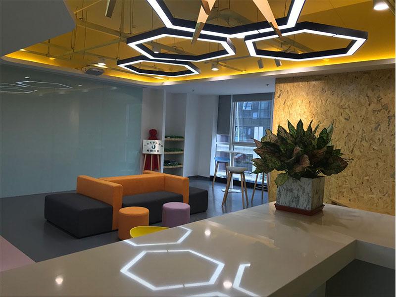 濟(jì)南會議室裝修如何選擇裝修材料