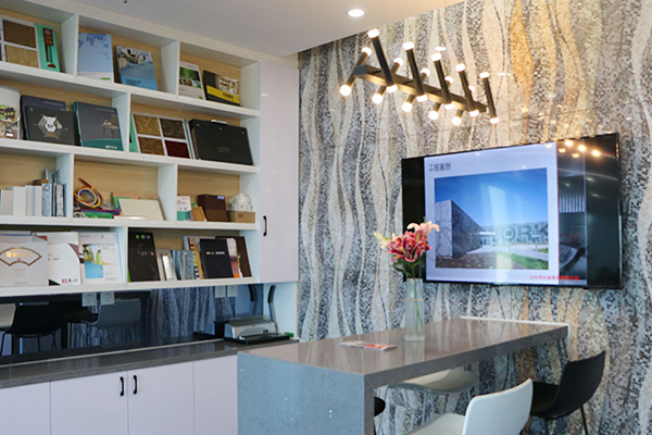 濟南裝修公司介紹連鎖店裝修應(yīng)該選擇清涼、降暑的色調(diào)